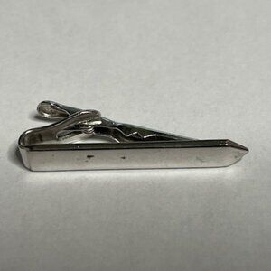 VTG Minimalist Pointed Flat Bar Design Tie Clip Silver Tone Casual/Formal 1.6"